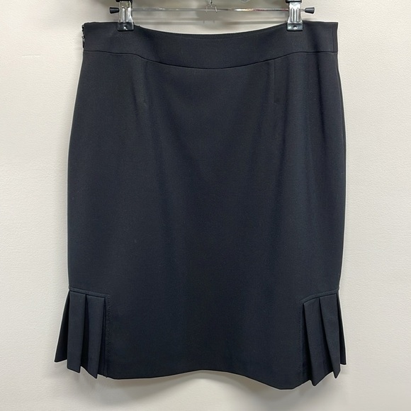 Tahari Arthur Levine Julie Pencil Skirt Side Hem Pleats 6P - Picture 2 of 13